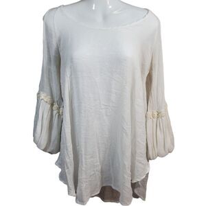 J & M cold shoulder bell sleeve blouse M